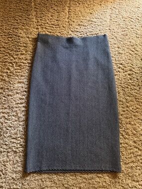 LOFT Black Textured Pencil Skirt
